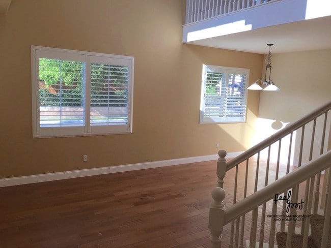 Photo - 305 Diamante Way