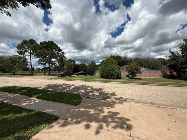 Photo - 16103 Camino Del Sol Dr