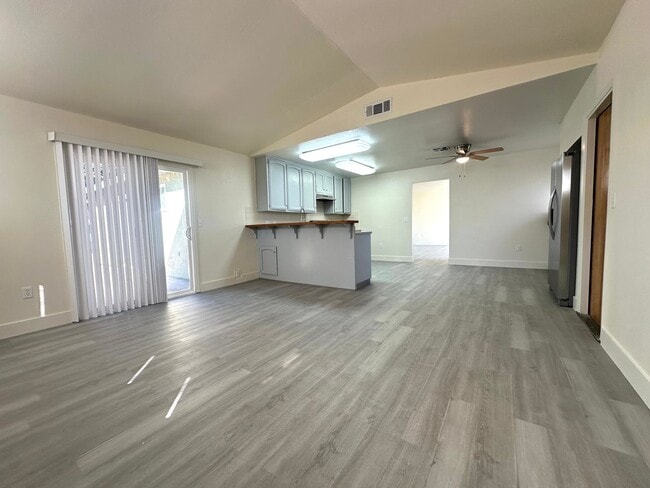 Photo - Beautiful home located in Manteca