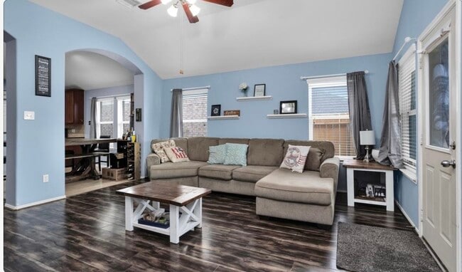 Photo - 5015 Bridgecrossing Ct