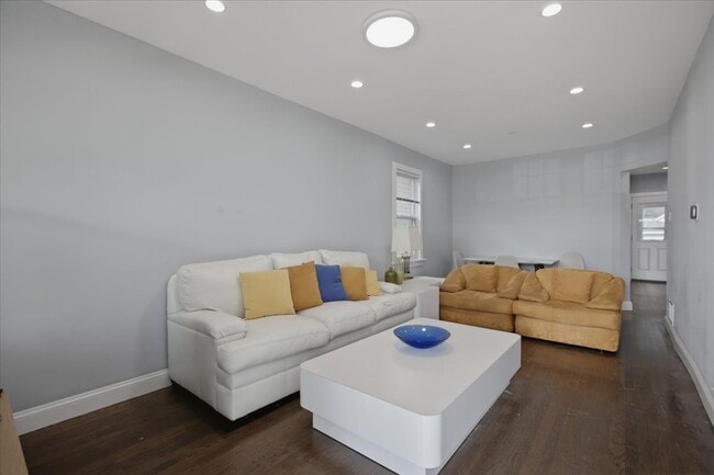 Photo - 2430 N Normandy Ave
