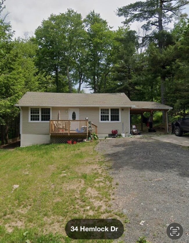 Photo - 34 Hemlock Dr