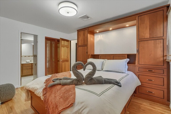 Photo - 283 Prospect Rd Unit SI ID1537098P