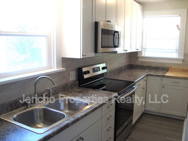 Photo - 417 S Clarkson St