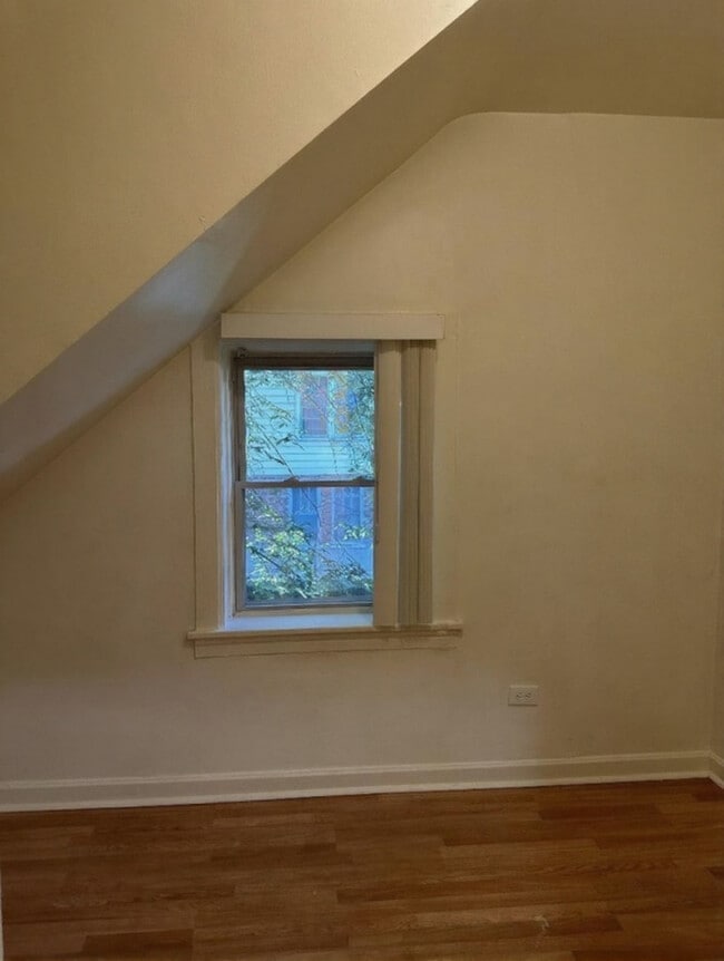 Photo - 4451 S Wood St Unit 2F