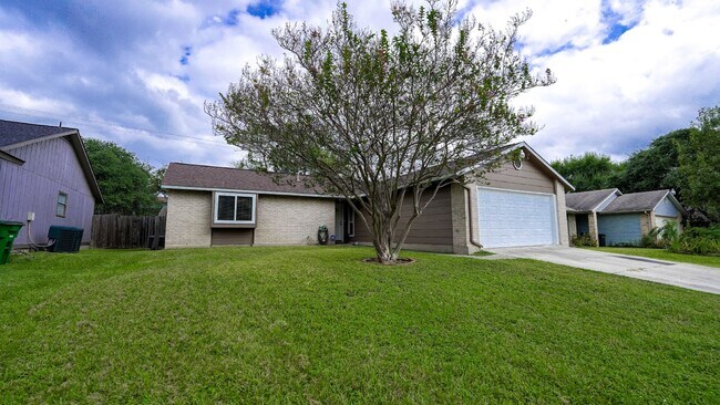 Photo - 5718 Champions Hill Dr