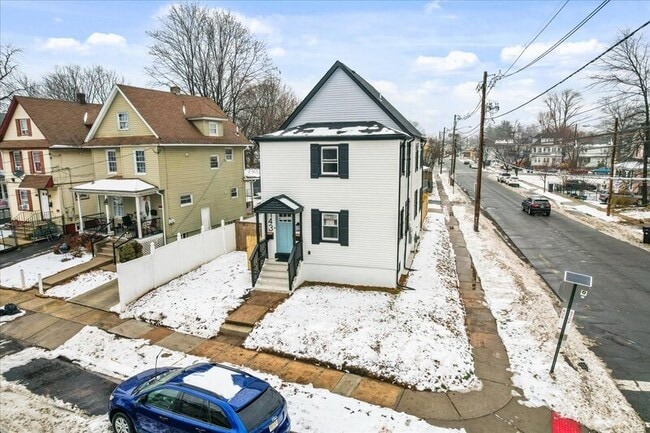 Photo - 143 Johnston Ave Unit 2