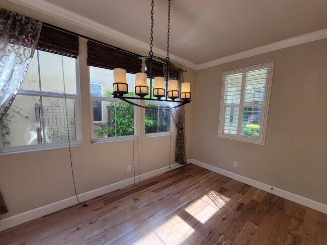 Photo - 1609 Bonanza Ln