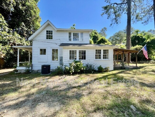 Photo - 146 Brewster Hussey Ln