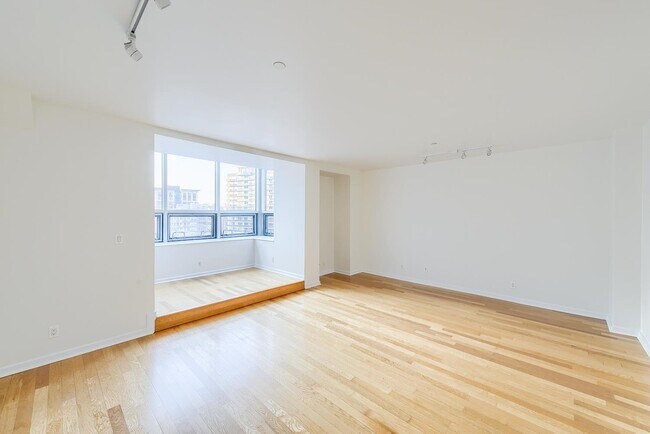 Photo - 689 Marin Blvd Unit 702