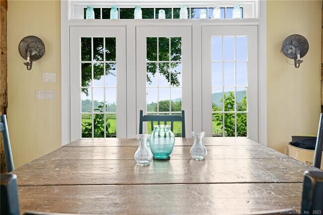 Photo - 35 Northrop St