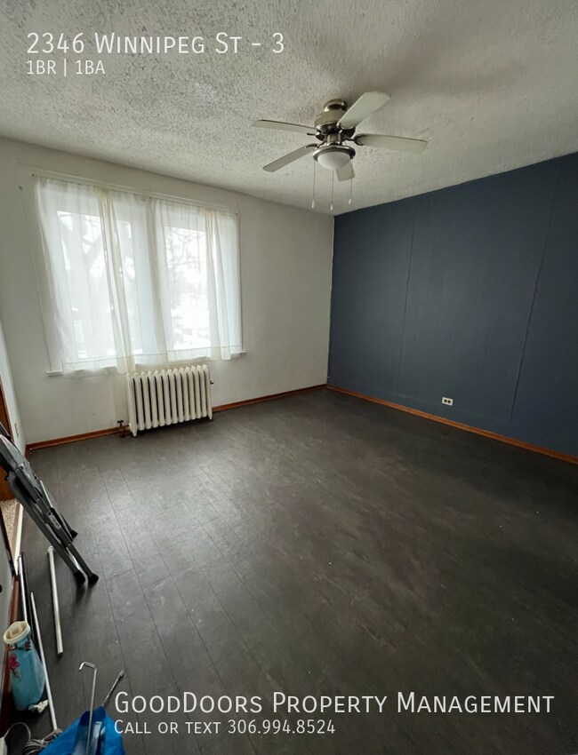 Photo - 2346 Winnipeg St