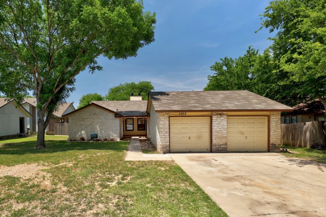 Photo - 1802 Rawhide Dr Apartment Unit A