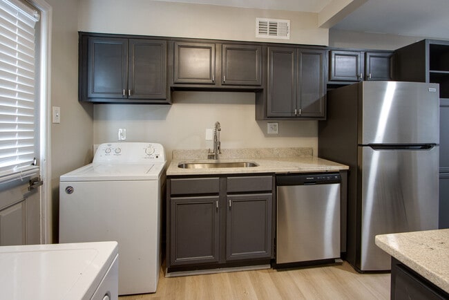 2/1.5 Kitchen - The Shift Residences- East Memphis