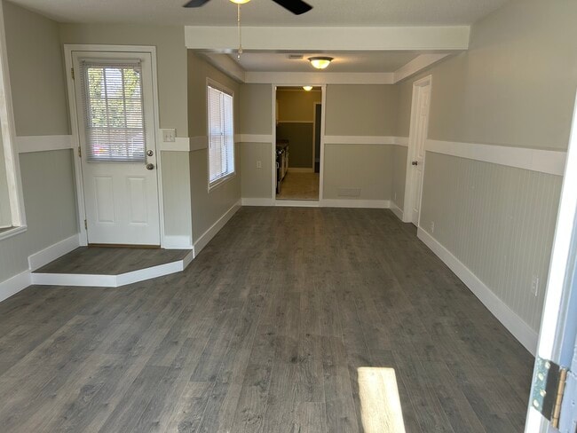 Photo - 600 Villard Dr Unit #B