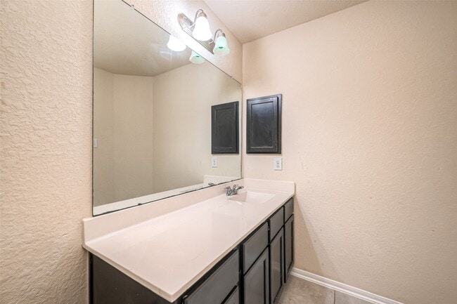 Photo - 3030 Currier Ct