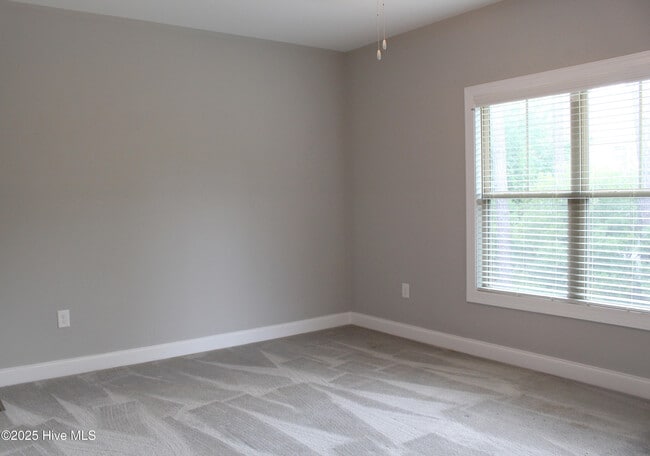 Photo - 16 Cypress Cir