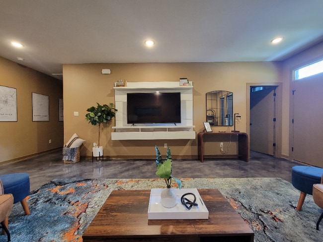 Photo - 2318 S Rock St