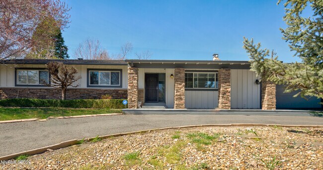 Photo - 12310 S Hills Dr