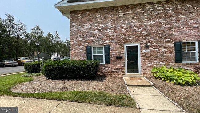 Photo - 8766 Walutes Cir Unidad D