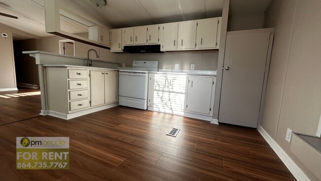 Photo - Simple Life, Serene Setting ~ Cozy 3/1.5 Available!