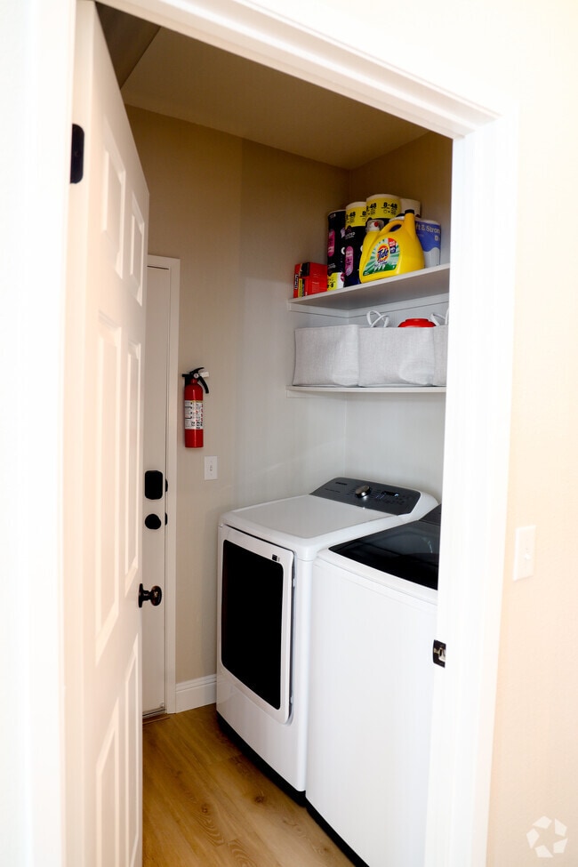 Building Photo - 106 McNamee Dr Rental
