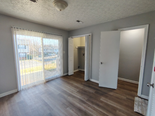 Photo - 54 Ferguson Dr