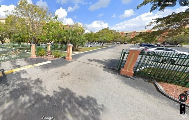 Building Photo - 9455 W Flagler St Unit 710C Rental