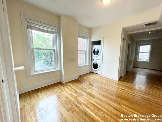 92 L St Unit 2