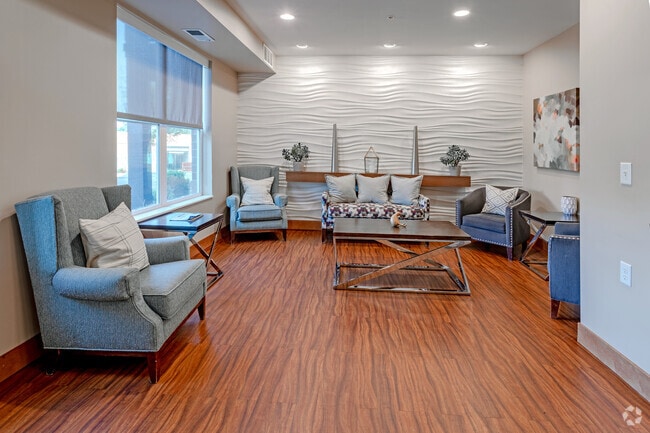 Photo - The Legends at Silver Lake