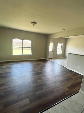 Photo - 132 Collin St