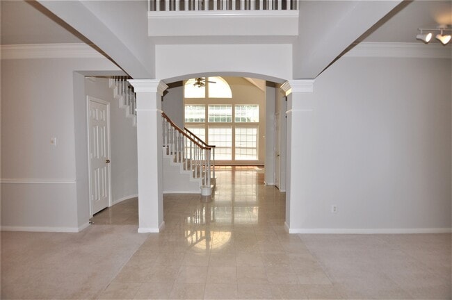 Photo - 17410 Greystone Ct