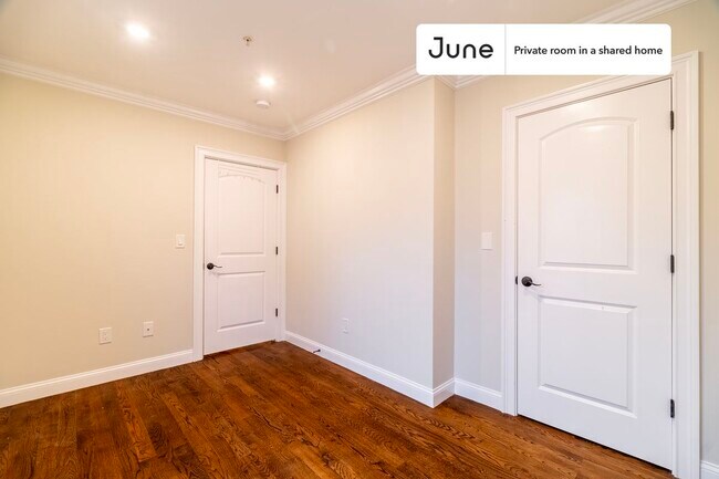 Photo - Room in Shared 4 bed/1.5 bath home Unit D