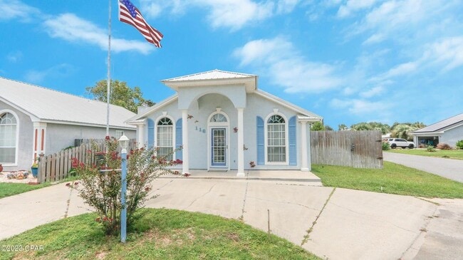 Photo - 116 E Sonata Cir House