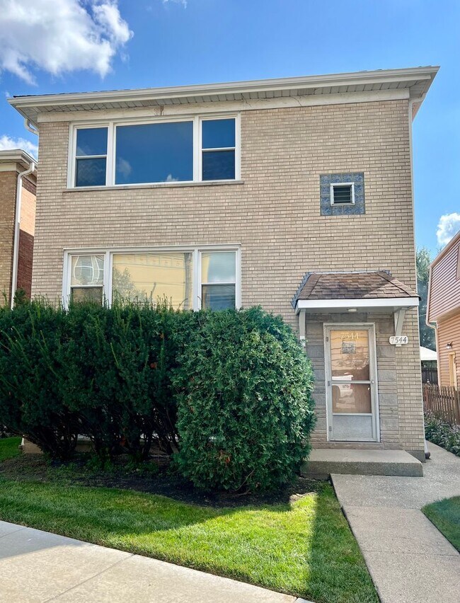 Building Photo - Bright & Airy 2BR Garden Unit #G Rental