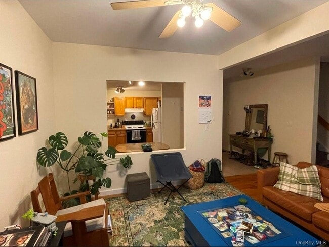Photo - 176 Main St Unit A