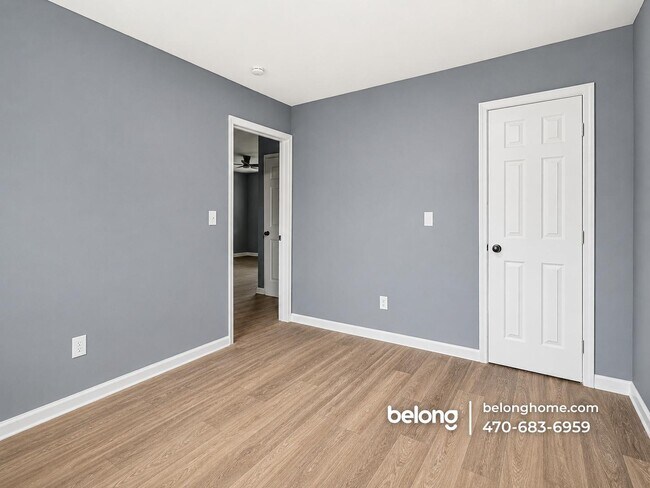 Photo - 3213 Lee St Unit 3