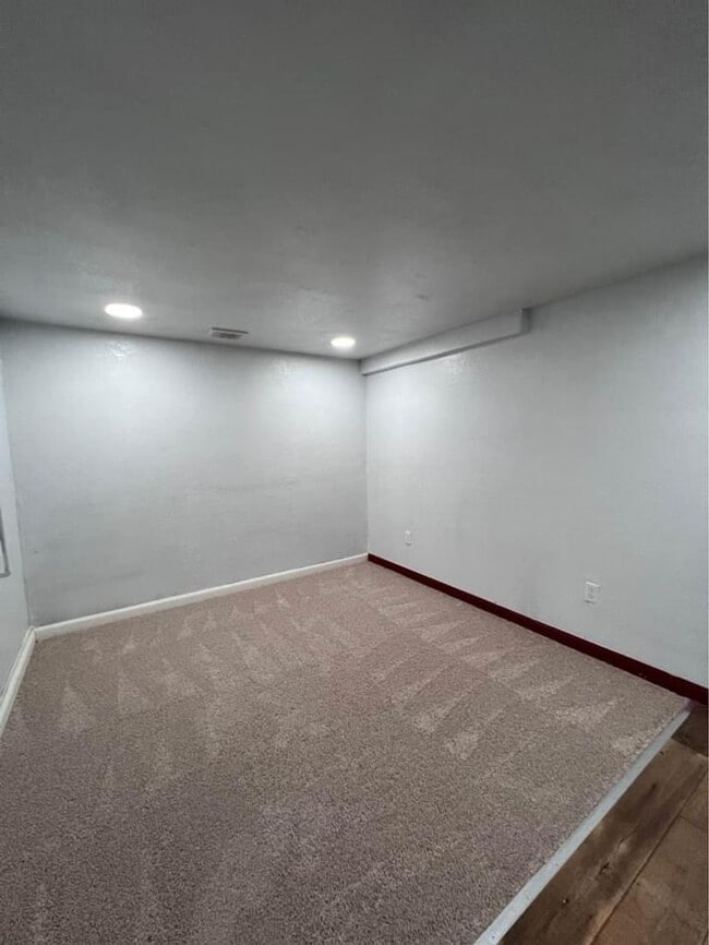 Photo - Newly remodeled 2bedroom 1 bath, includes ...