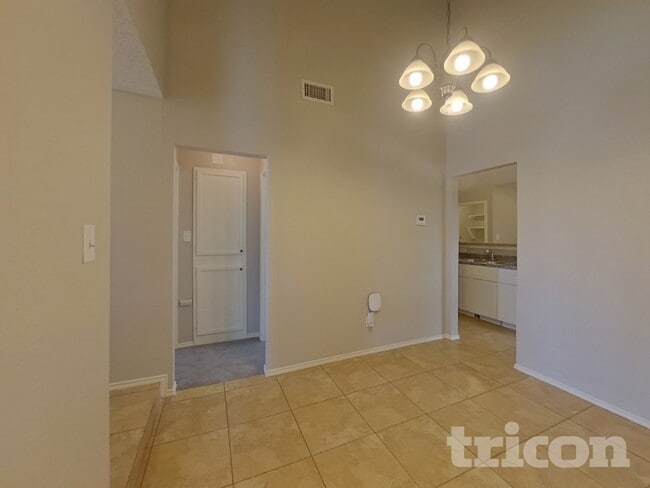 Photo - 6621 Brookhaven Trail