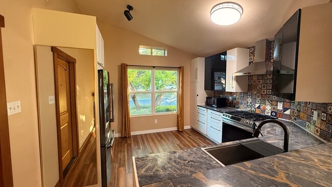 Photo - 10513 Archdale Dr
