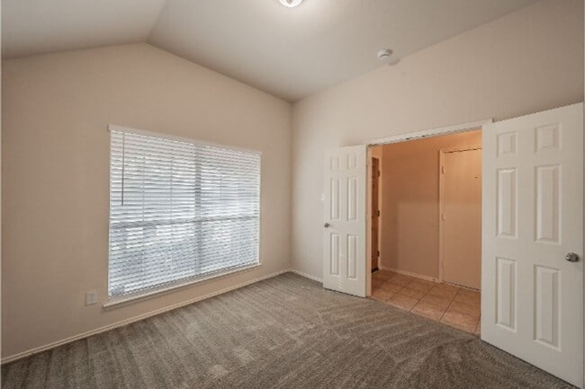 Photo - 9916 Channing Rd