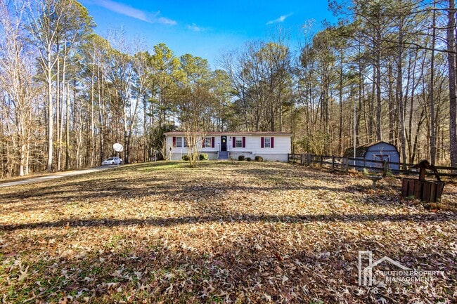 Building Photo - 148 Pine Tree Path