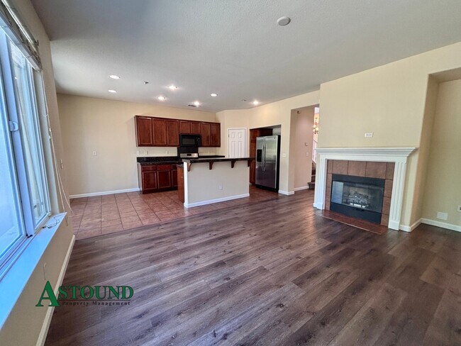 Photo - 1268 Picadilly Ln