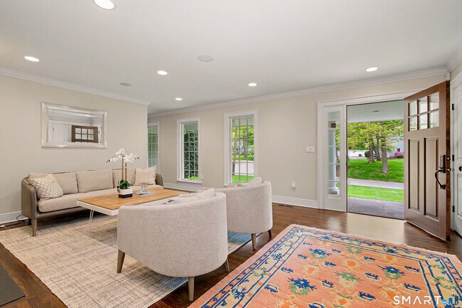 Photo - 14 Deerfield Rd