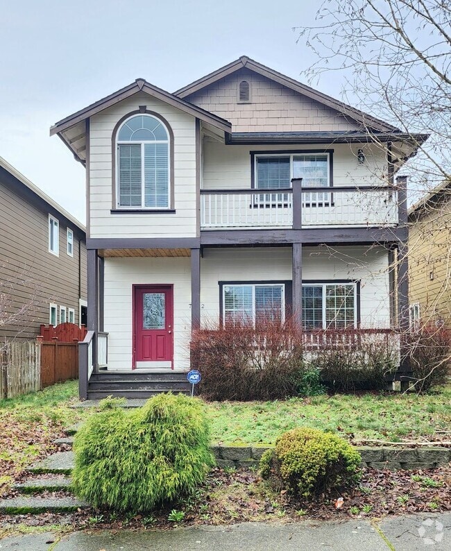 Building Photo - 3 Bedroom Home in Everett
