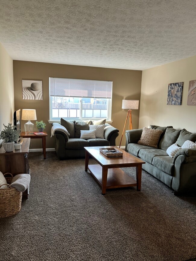 Photo - Greenleaf Meadows