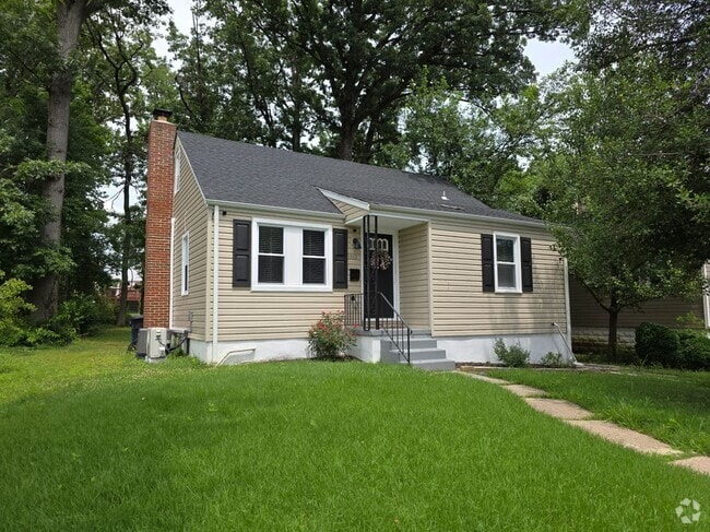 Building Photo - 3302 Orlando Ave Rental