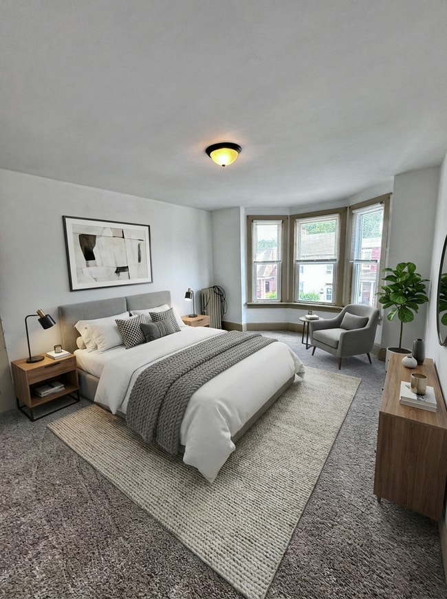 Photo - Large 3 Bedroom Home in Harrisburg