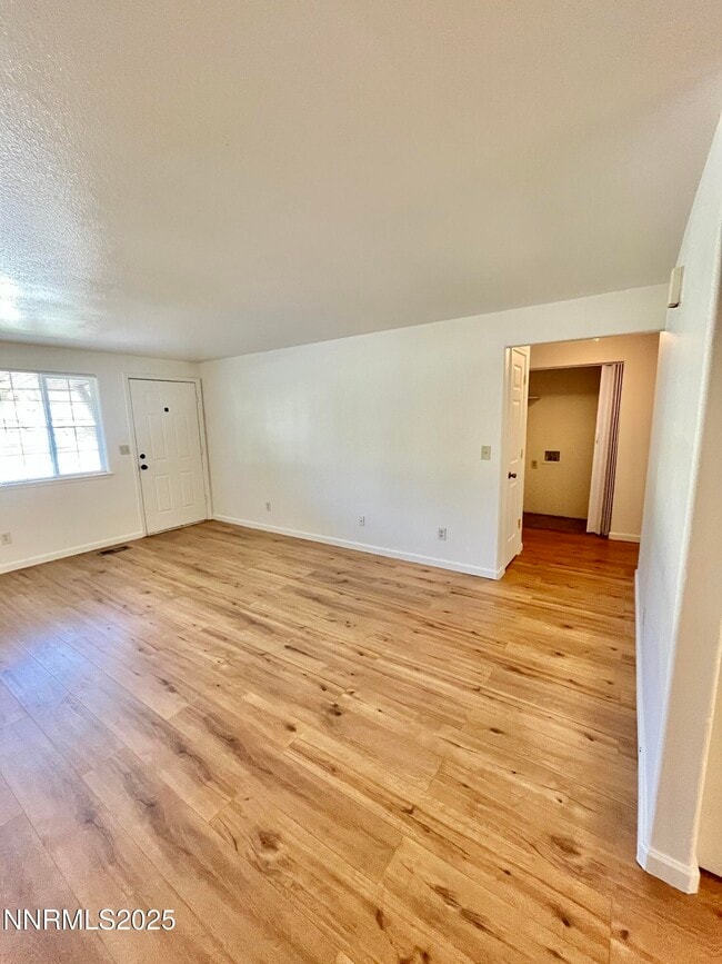 Photo - 1501 Gault Way