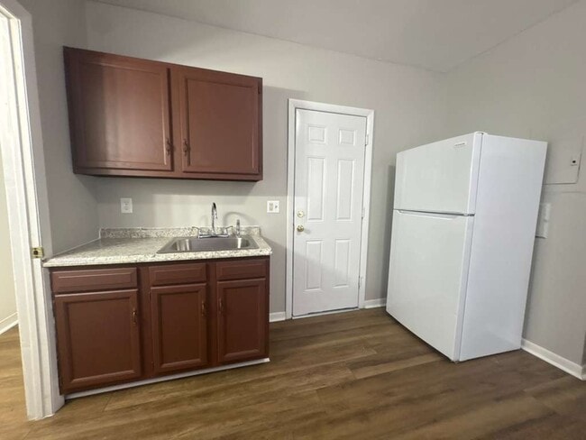 Photo - 886 Dixwell Ave Unit 2L